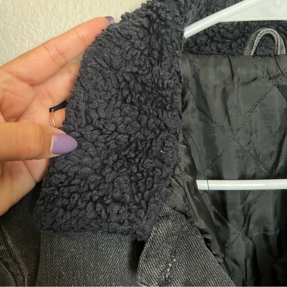 Topshop Charcoal Denim Jacket with Sherpa Collar - Picture 3 of 9